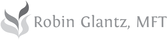 Robin Glantz Therapy Retina Logo